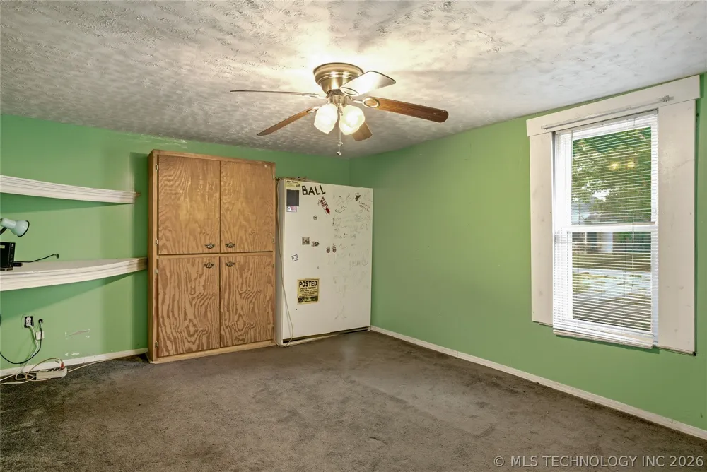 321 E Delaware Westville, OK 74965