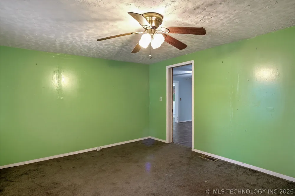 321 E Delaware Westville, OK 74965
