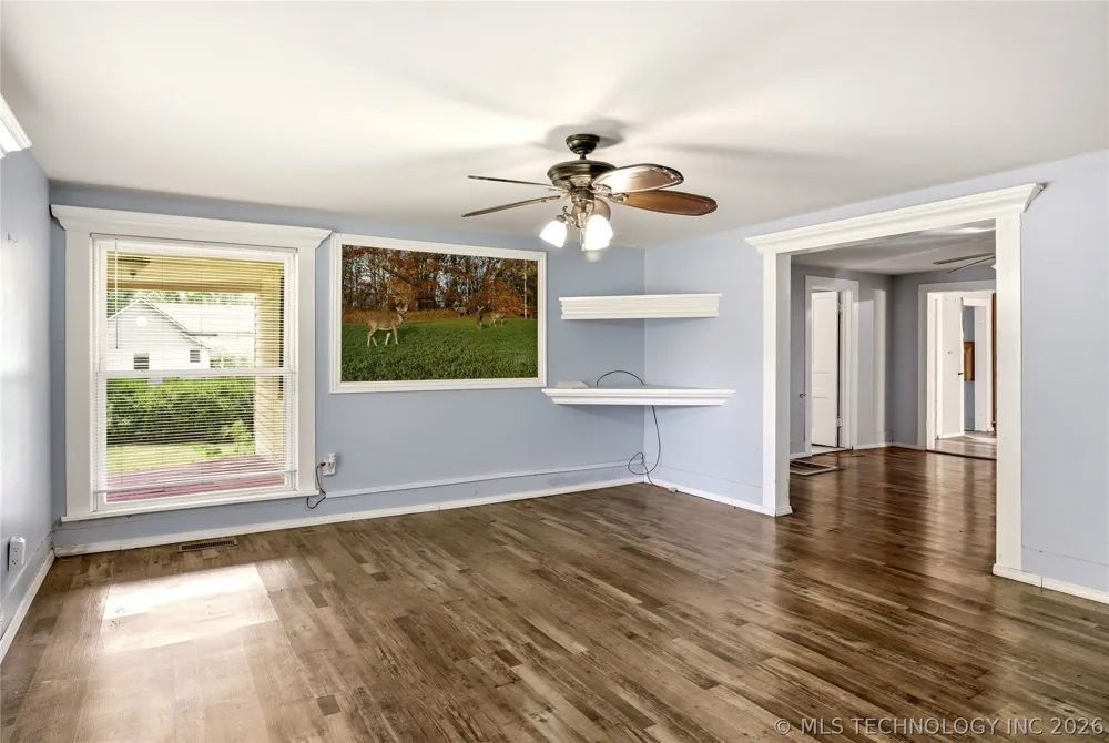 321 E Delaware Westville, OK 74965