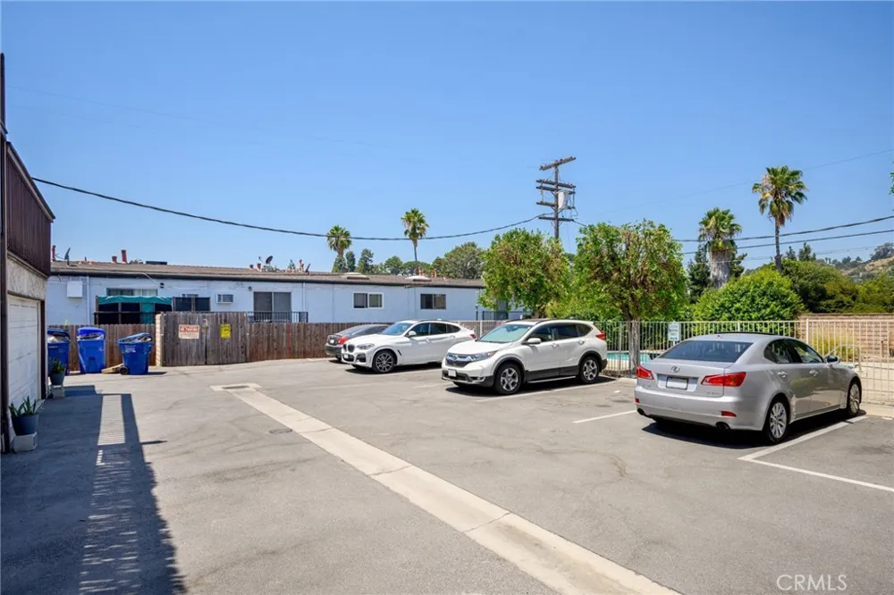 3827 W Avenue 41 Los Angeles, CA 90065