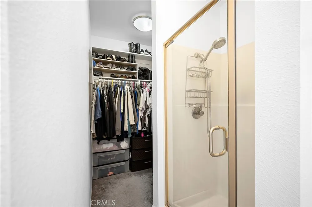 3827 W Avenue 41 Los Angeles, CA 90065