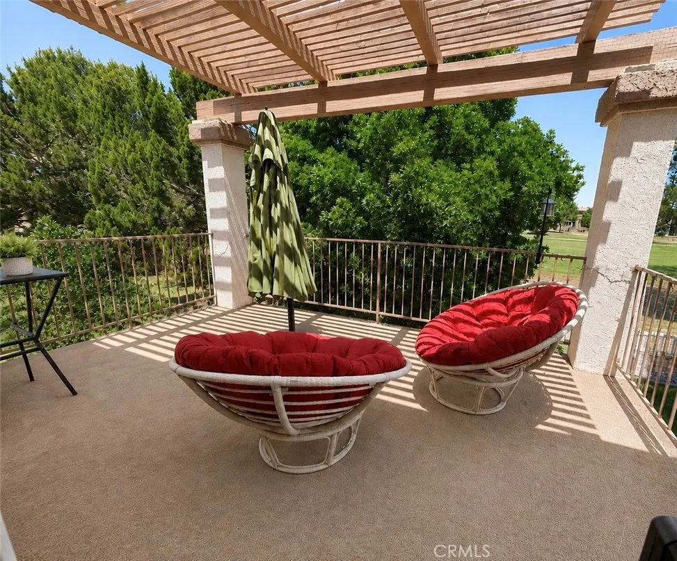 14666 Robin Helendale, CA 92342