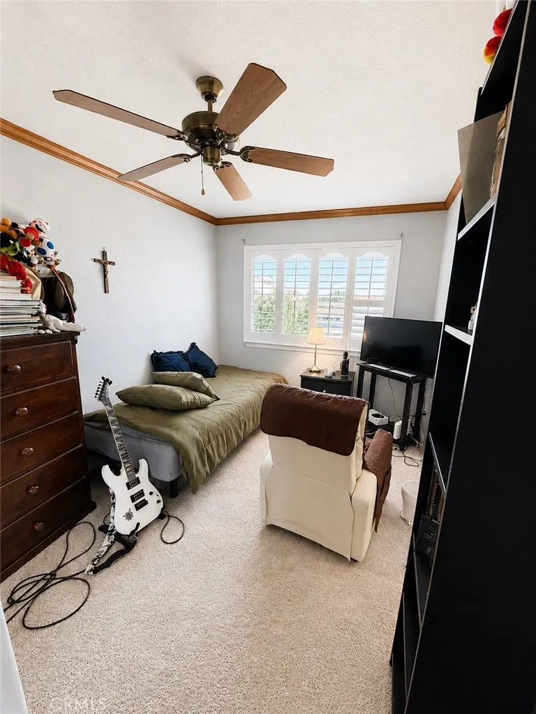 14666 Robin Helendale, CA 92342