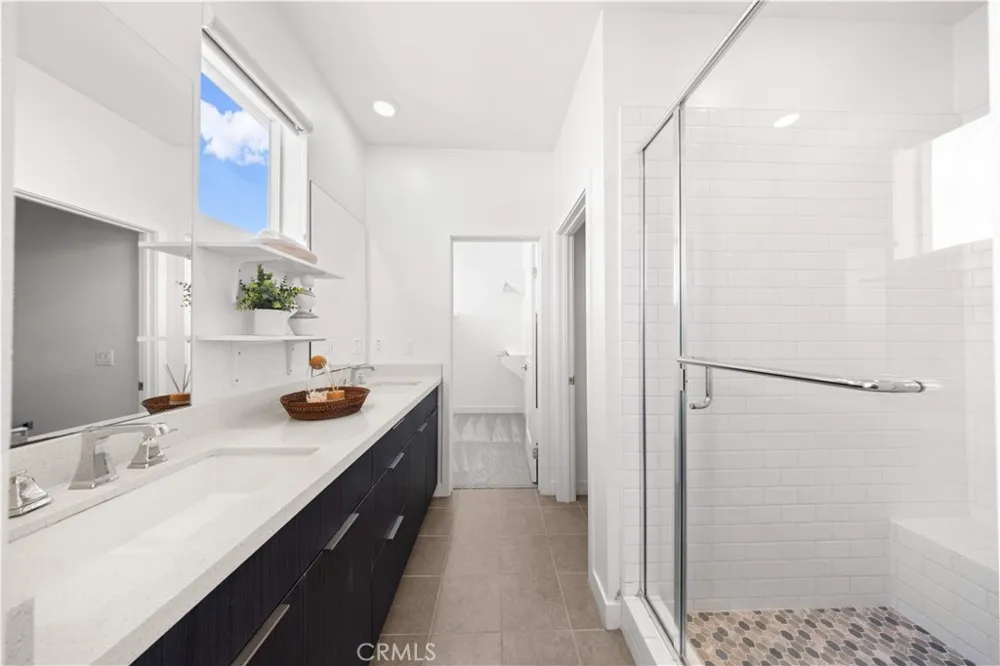 10301 Triple Crown Lane Cypress, CA 90720