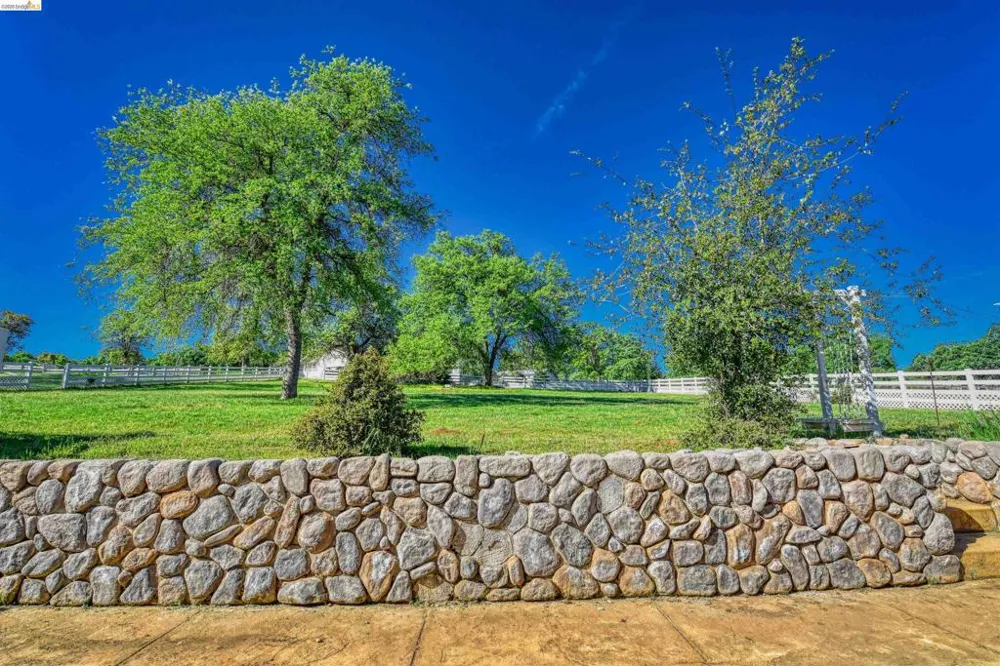 13301 Clements Groveland, CA 95321