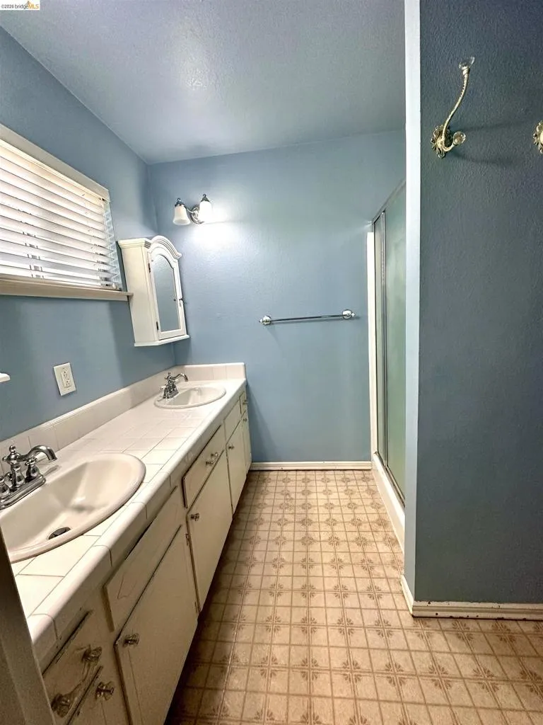 15378 Poco Calle Dr. Sonora, CA 95370