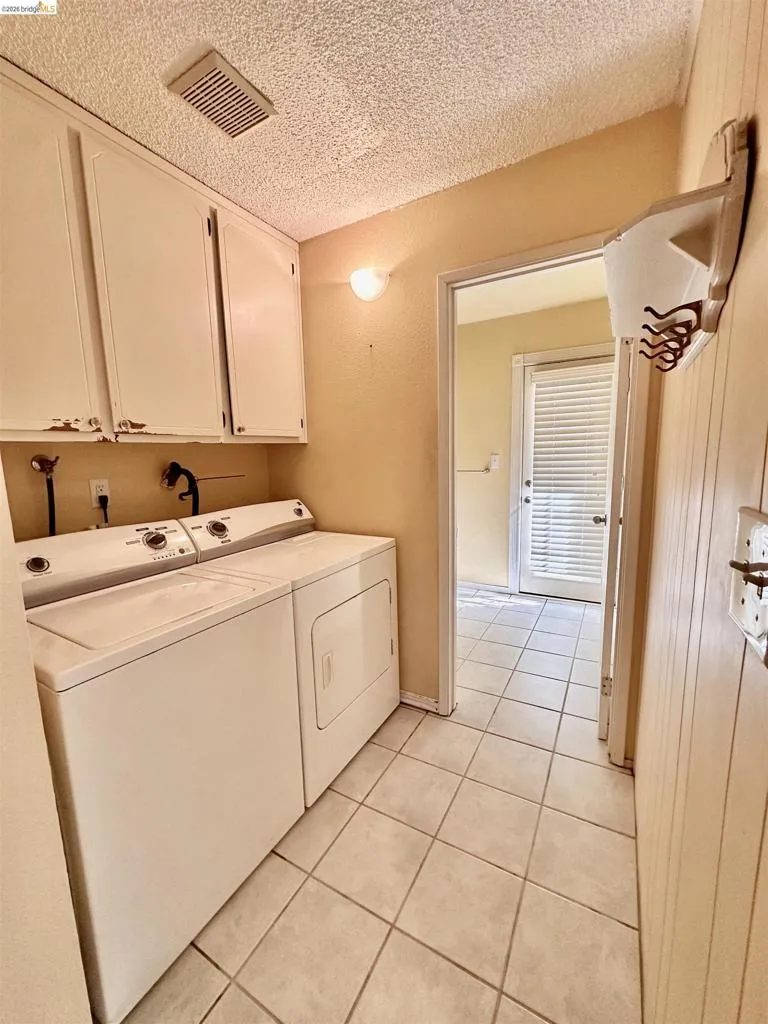15378 Poco Calle Dr. Sonora, CA 95370