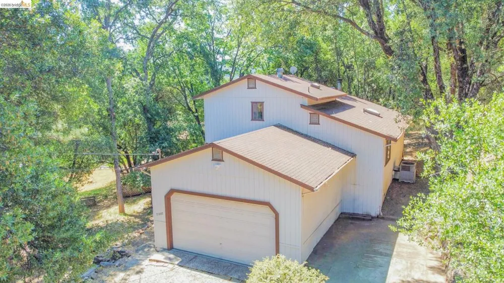 21882 El Oso Way Sonora, CA 95370