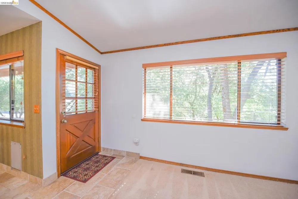 21882 El Oso Way Sonora, CA 95370