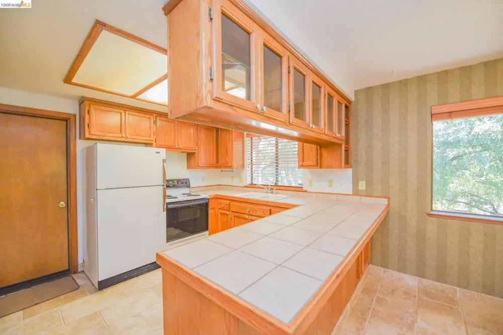 21882 El Oso Way Sonora, CA 95370