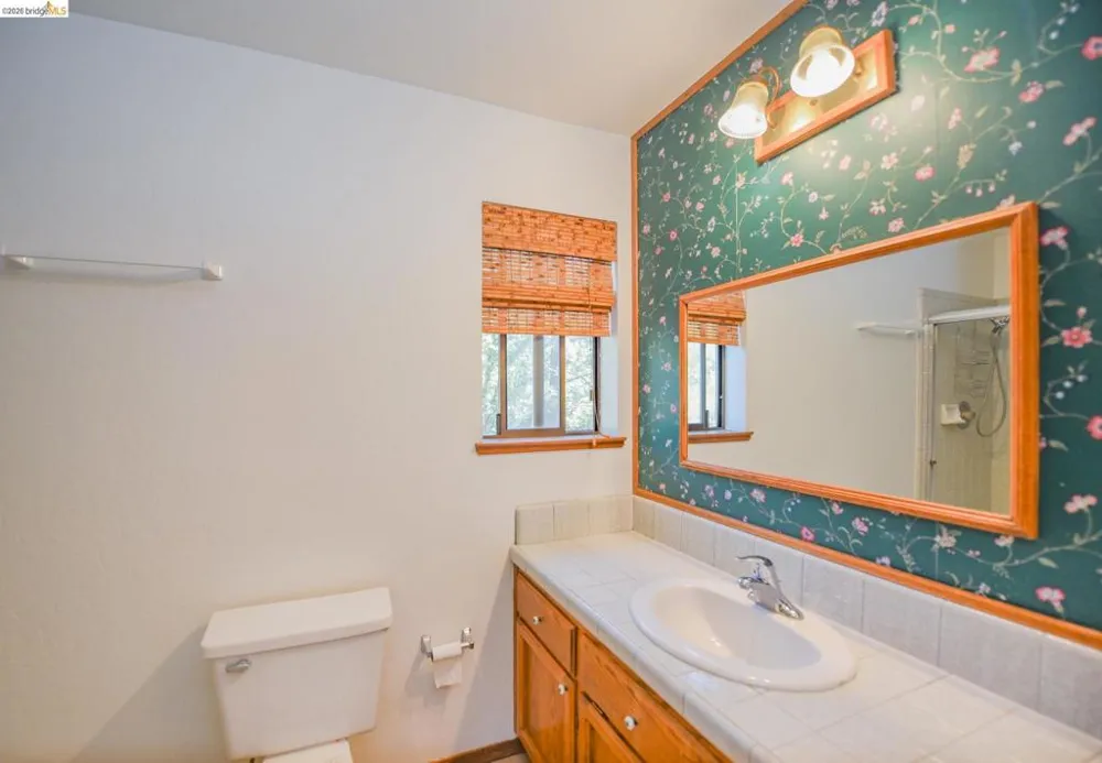 21882 El Oso Way Sonora, CA 95370