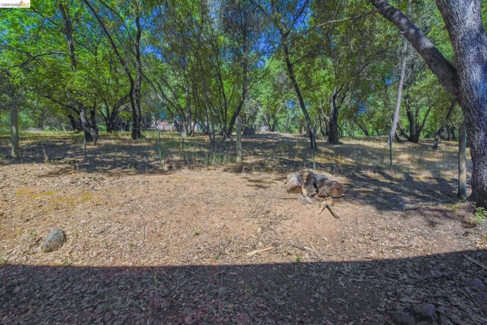 21882 El Oso Way Sonora, CA 95370