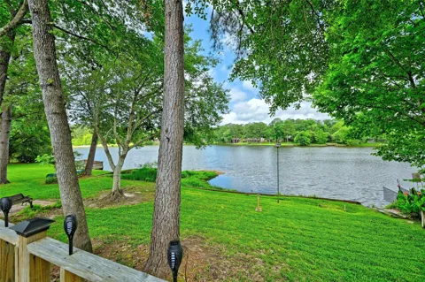 1925 East Lake Drive