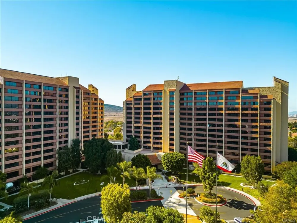 24055 Paseo Del Lago W #1406 Laguna Woods, CA 92637