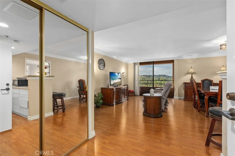 24055 Paseo Del Lago W #1406 Laguna Woods, CA 92637