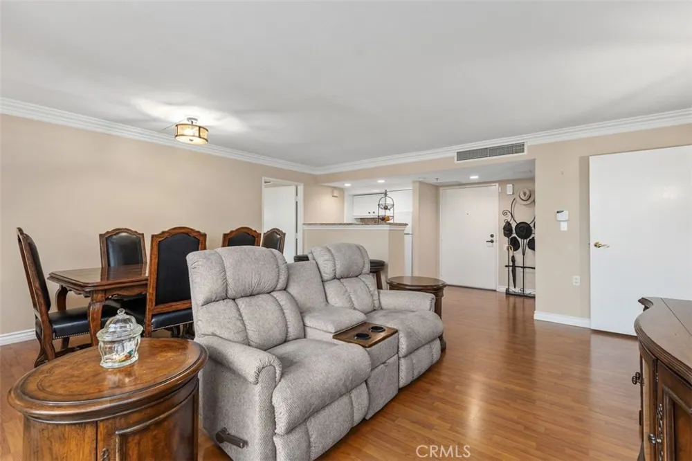 24055 Paseo Del Lago W #1406 Laguna Woods, CA 92637