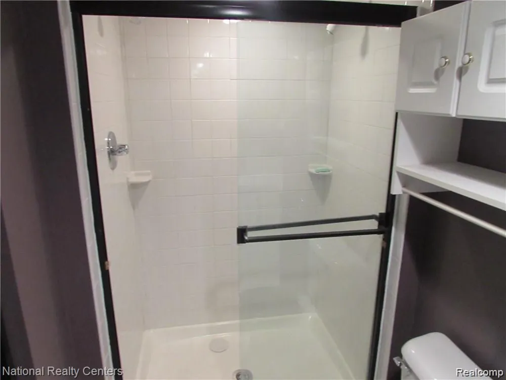 42106 Gladwin Street Novi City, MI 48167