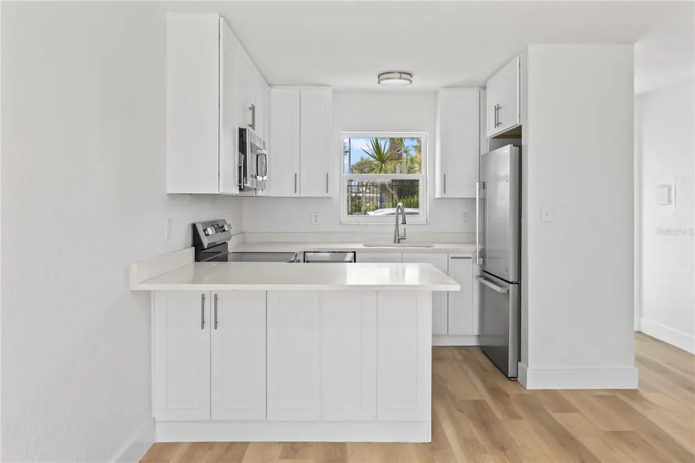 5830 MIDNIGHT PASS ROAD #29 Sarasota, FL 34242