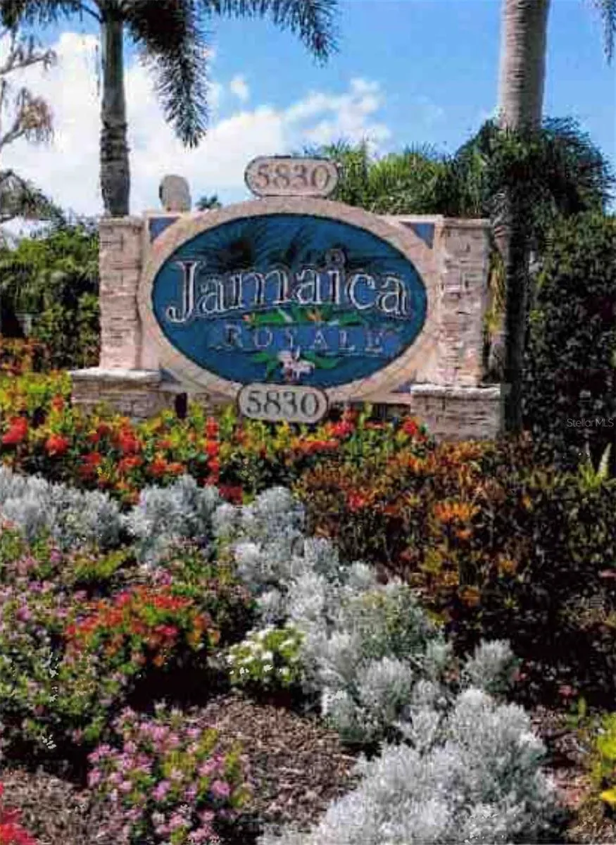 5830 MIDNIGHT PASS ROAD #29 Sarasota, FL 34242