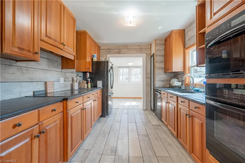 105 Swanson Street Galax, VA 24333