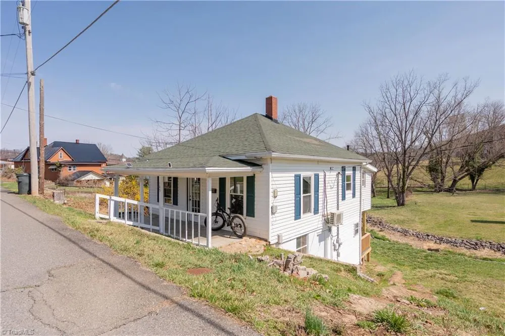 105 Swanson Street Galax, VA 24333