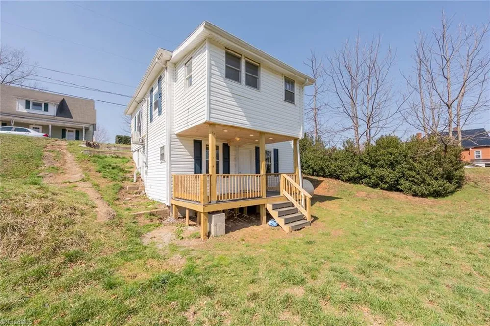 105 Swanson Street Galax, VA 24333