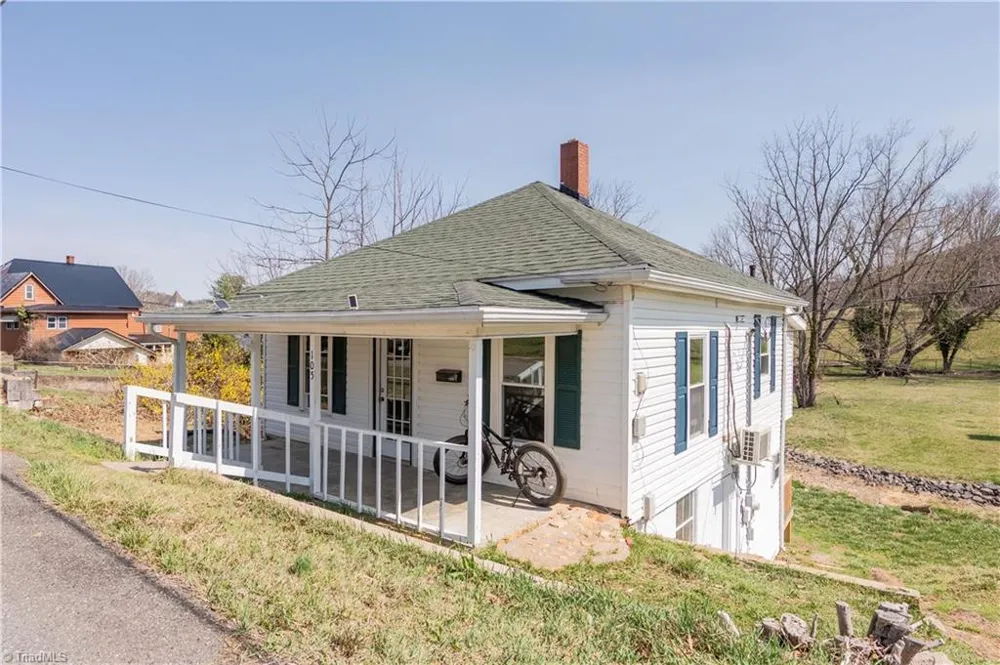 105 Swanson Street Galax, VA 24333