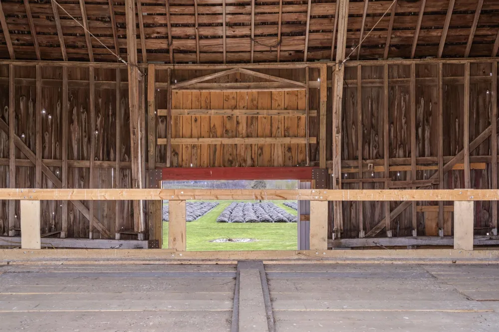 17770 Center Road Peninsula Township, MI 49686