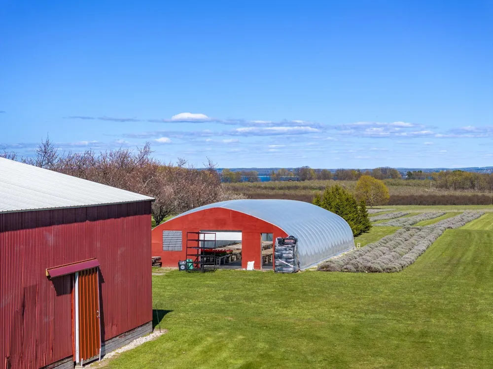 17770 Center Road Peninsula Township, MI 49686