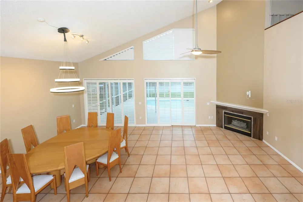 4906 AUGUSTA AVENUE Oldsmar, FL 34677