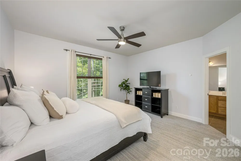 5 Hoolet Court Biltmore Lake, NC 28715