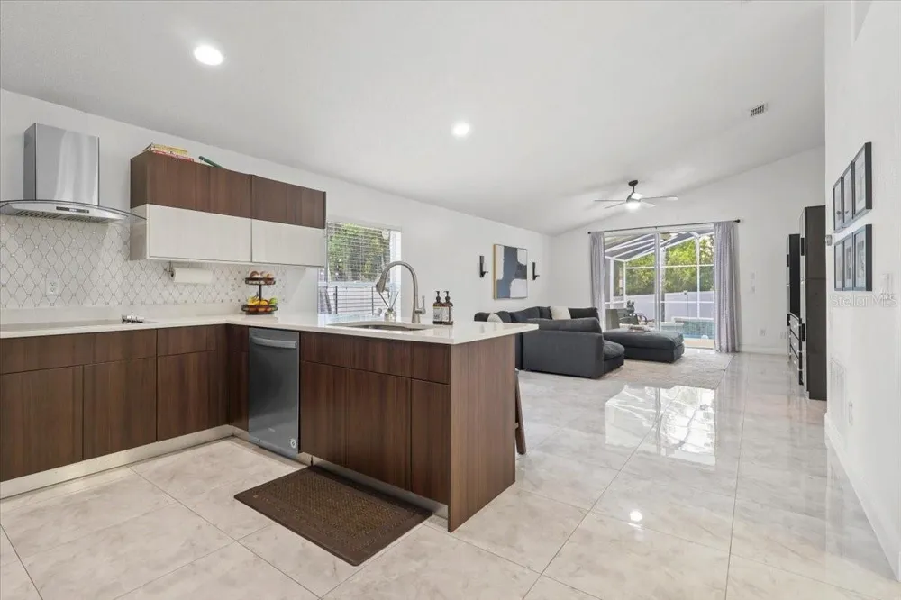 6847 BOUGANVILLEA CRESCENT DRIVE Orlando, FL 32809