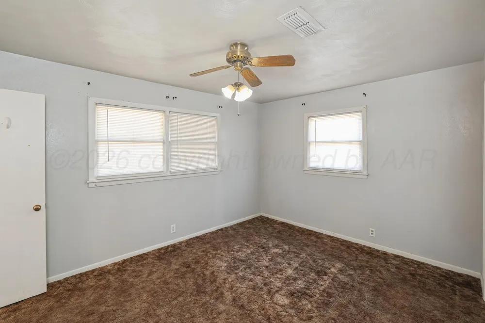 1900 WELLS STREET Pampa, TX 79065