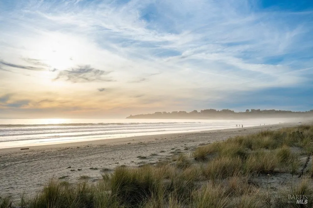 172 Seadrift Road Stinson Beach, CA 94970