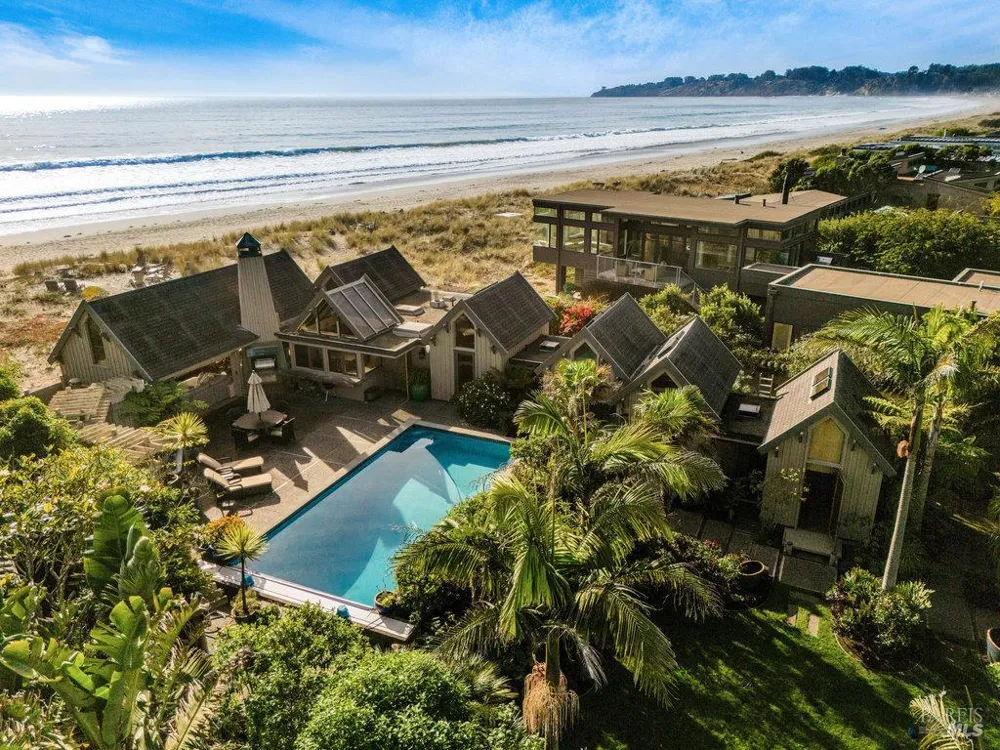 172 Seadrift Road Stinson Beach, CA 94970