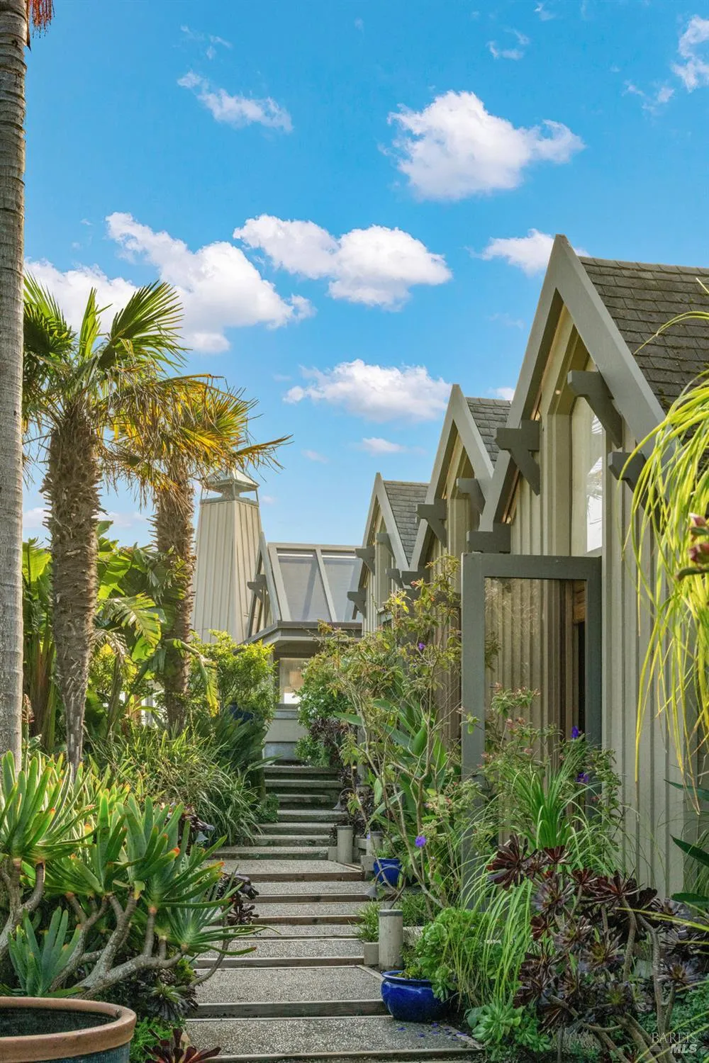172 Seadrift Road Stinson Beach, CA 94970