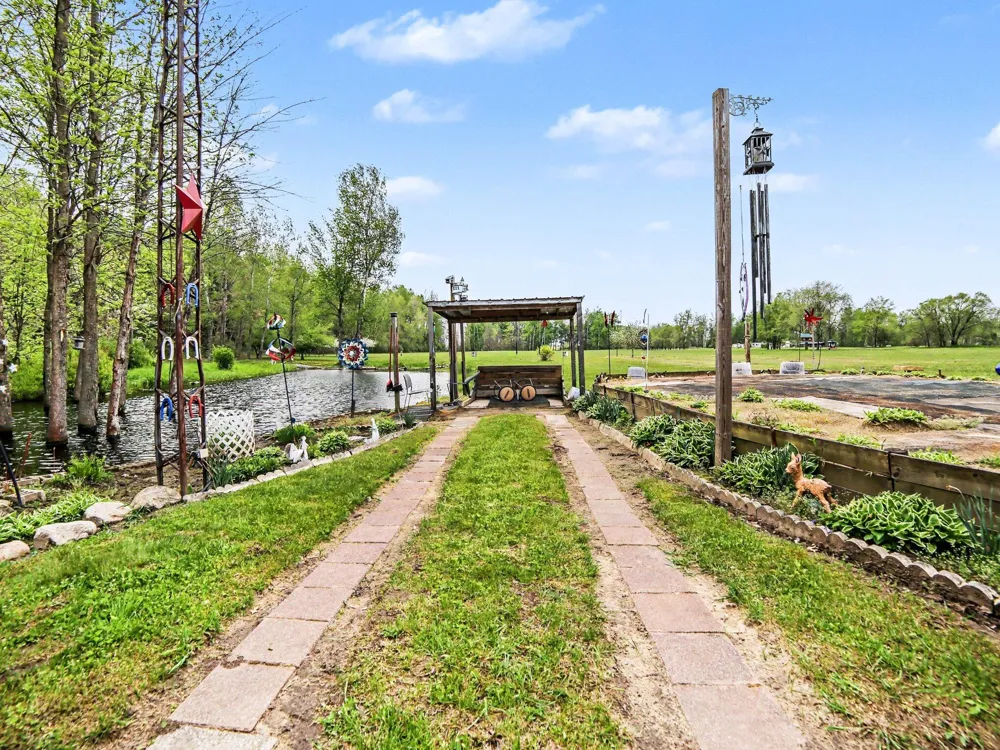 6796 120th Avenue Hart, MI 49420