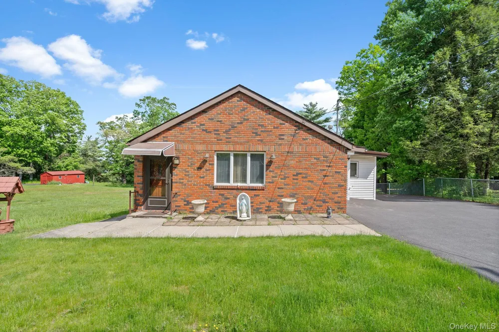 31 Highview Terrace Bloomingburg, NY 12721