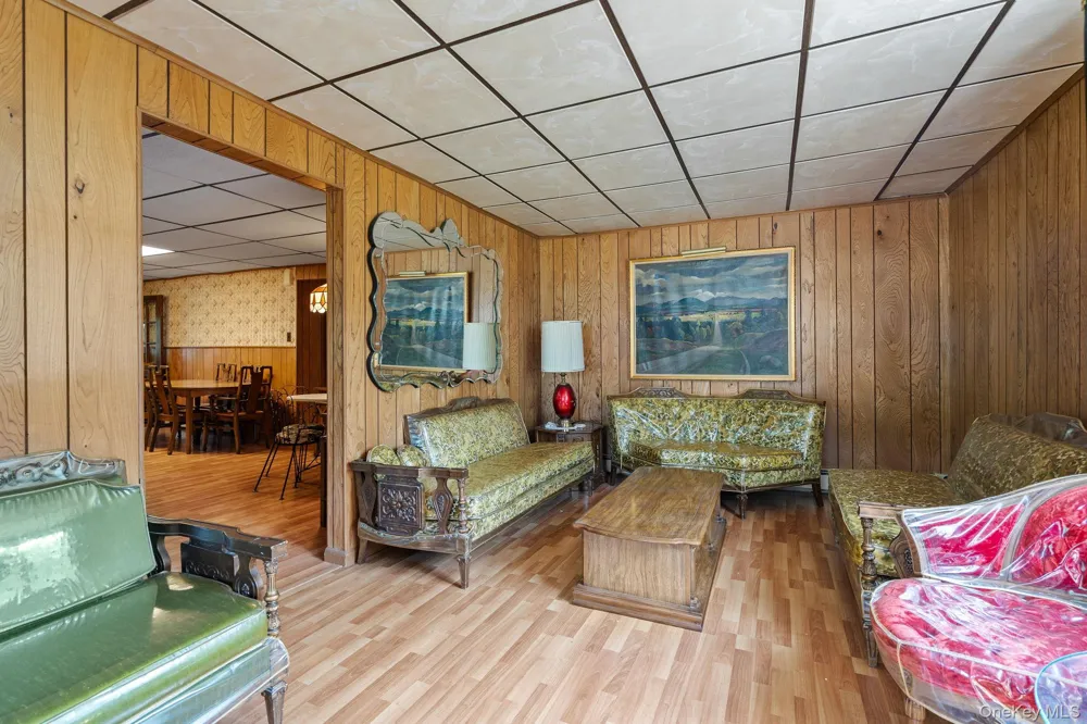 31 Highview Terrace Bloomingburg, NY 12721