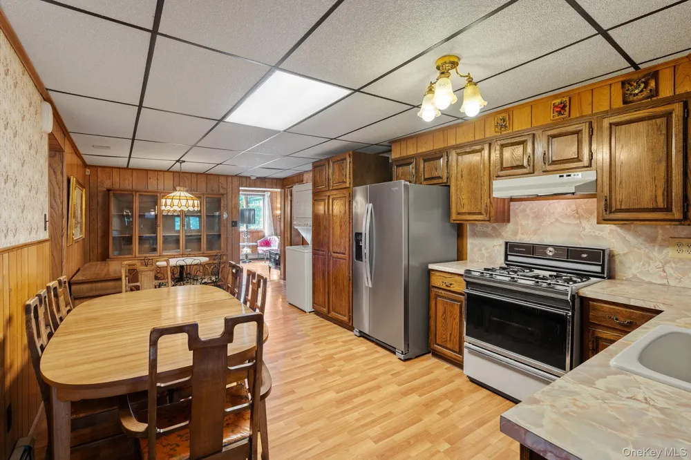 31 Highview Terrace Bloomingburg, NY 12721