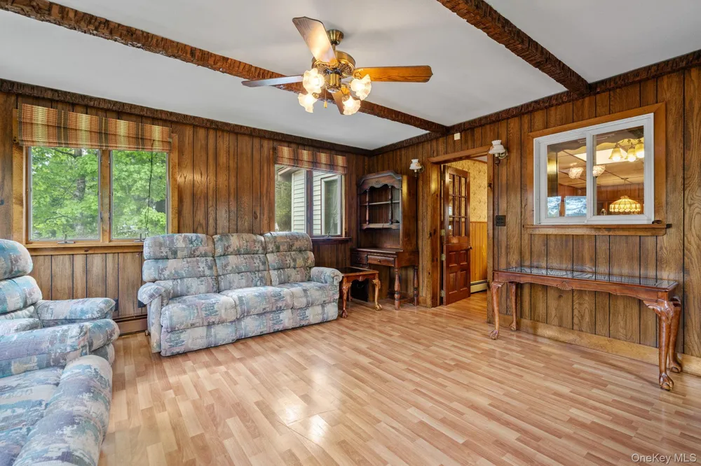 31 Highview Terrace Bloomingburg, NY 12721