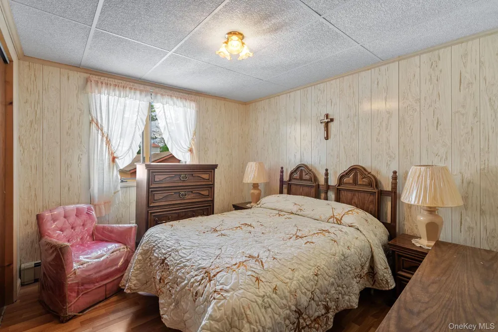 31 Highview Terrace Bloomingburg, NY 12721