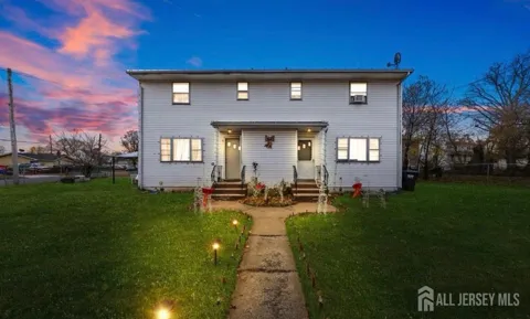 16 Millstone Road