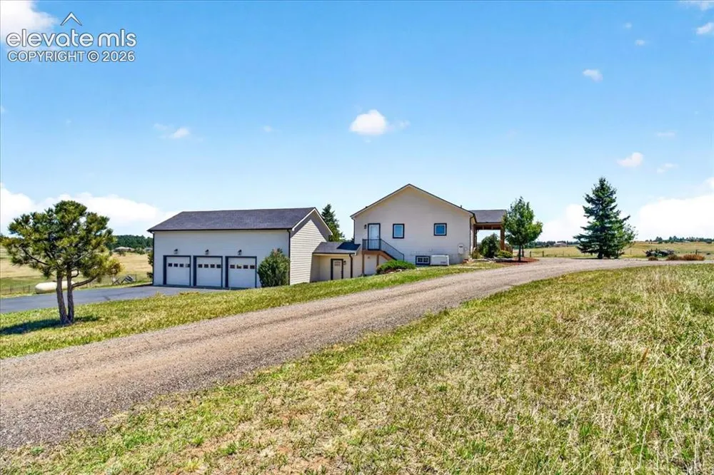 11300 Shepherds Circle Kiowa, CO 80117