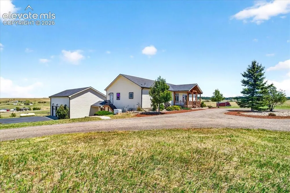 11300 Shepherds Circle Kiowa, CO 80117