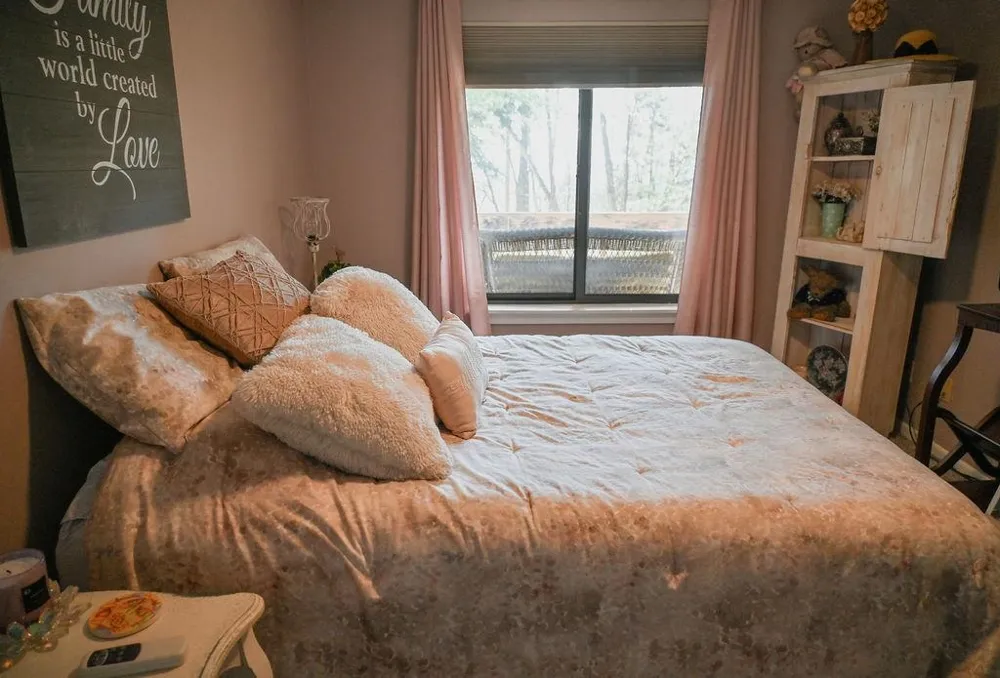 11255 E Fort Road Suttons Bay Township, MI 49682