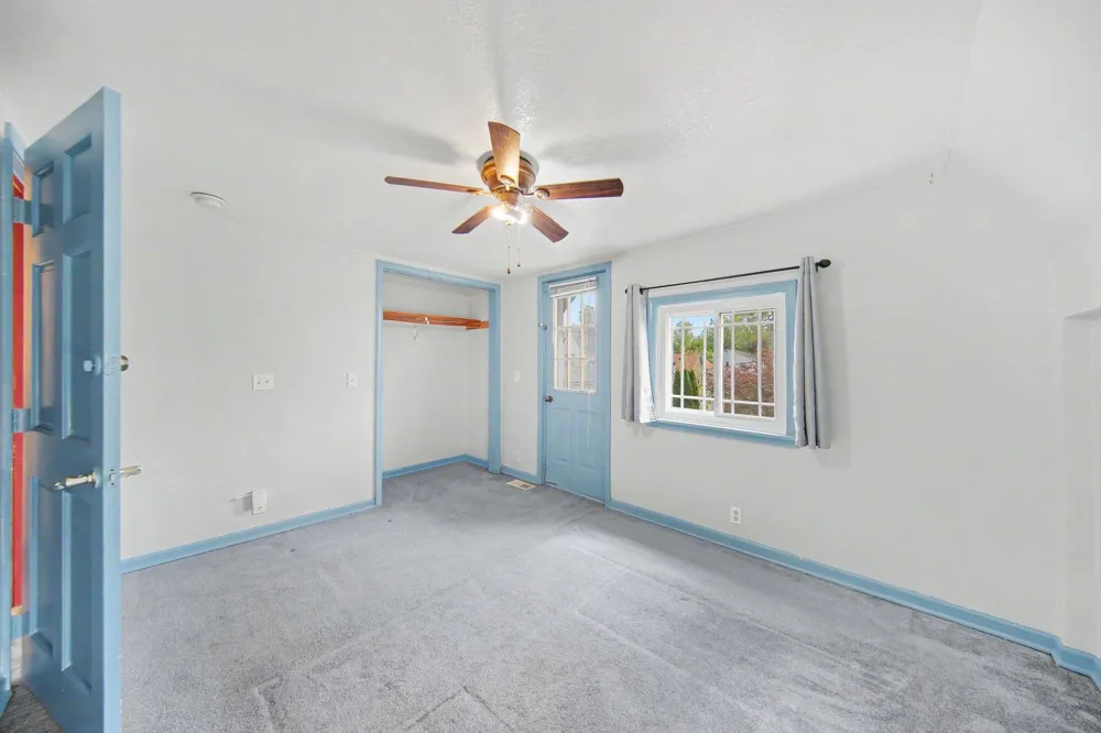 264 Ypsilanti Street Dundee, MI 48131