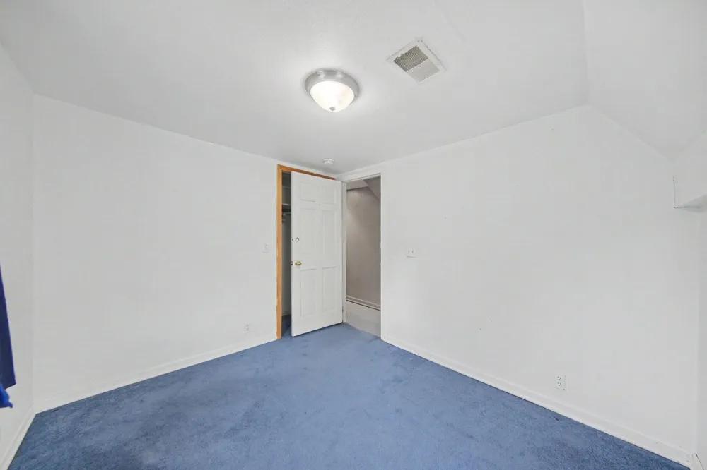 264 Ypsilanti Street Dundee, MI 48131