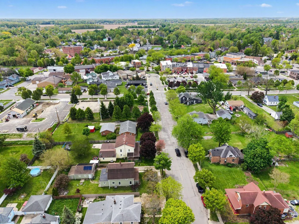 264 Ypsilanti Street Dundee, MI 48131