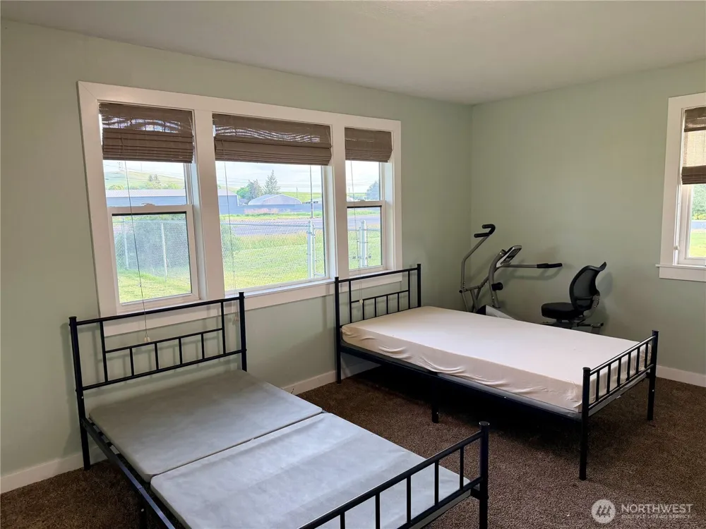 230 NW Watson Street Creston, WA 99117